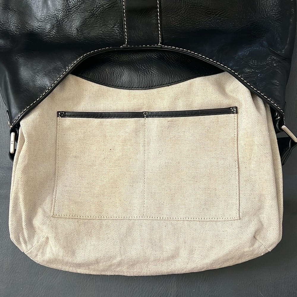 Michael Kors Hutton Black Leather Hobo Bag - Picture 12 of 15